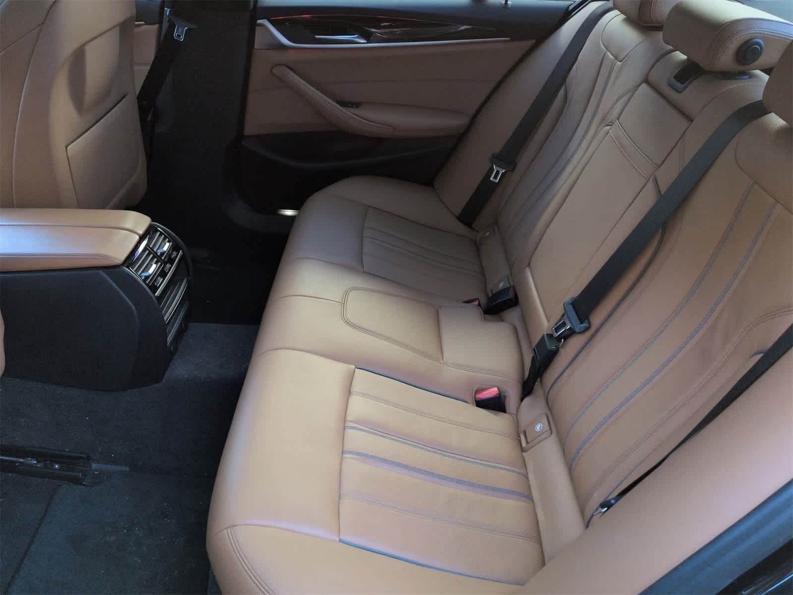 Thumbnail: 2019 BMW 5 Series - 21