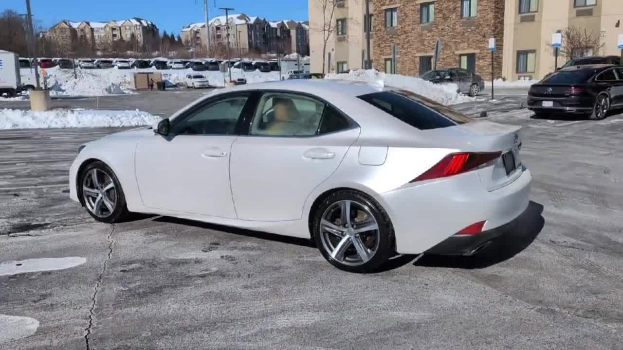 Thumbnail: 2017 Lexus IS - 6