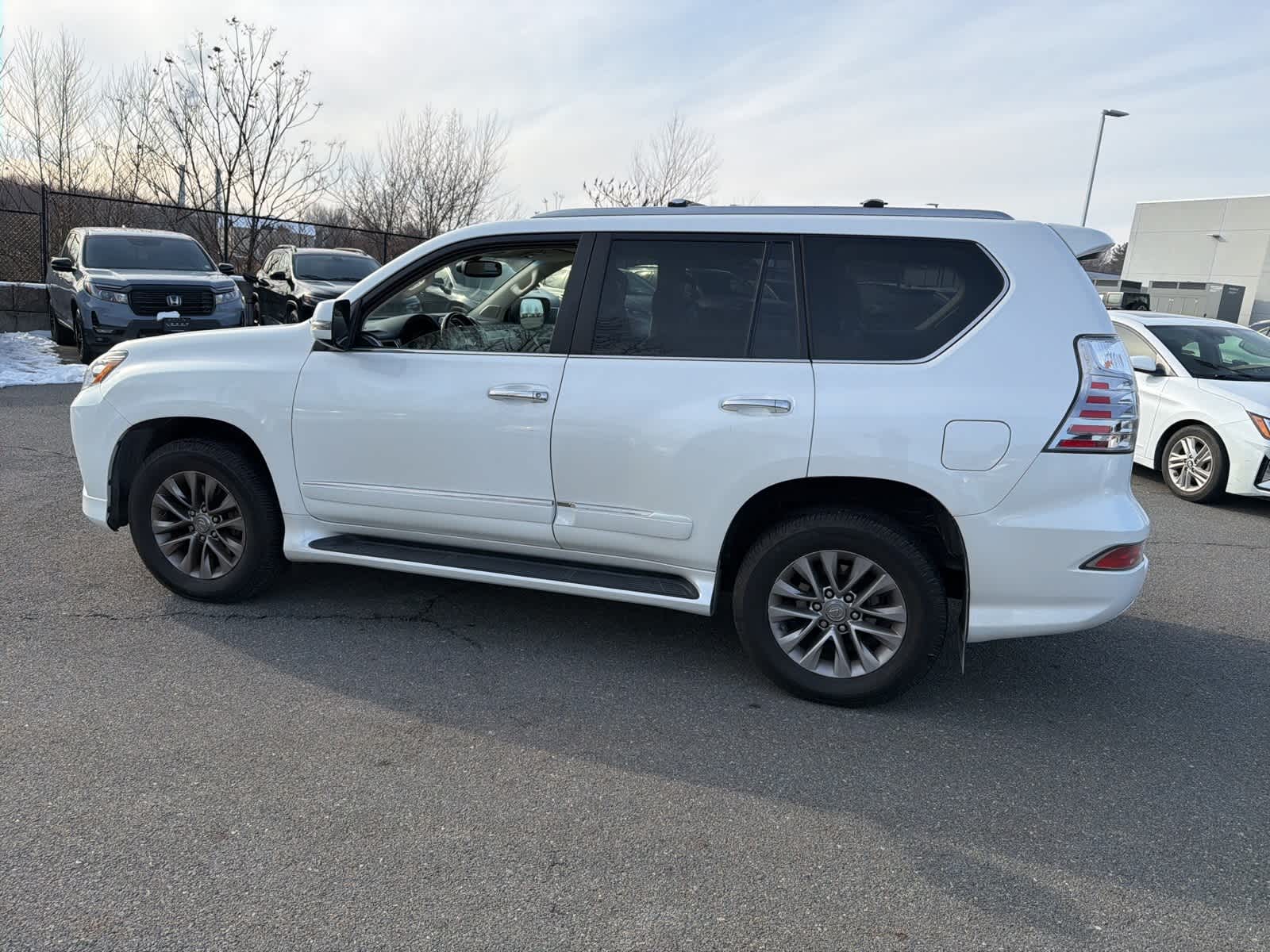 Thumbnail: 2018 Lexus GX - 11