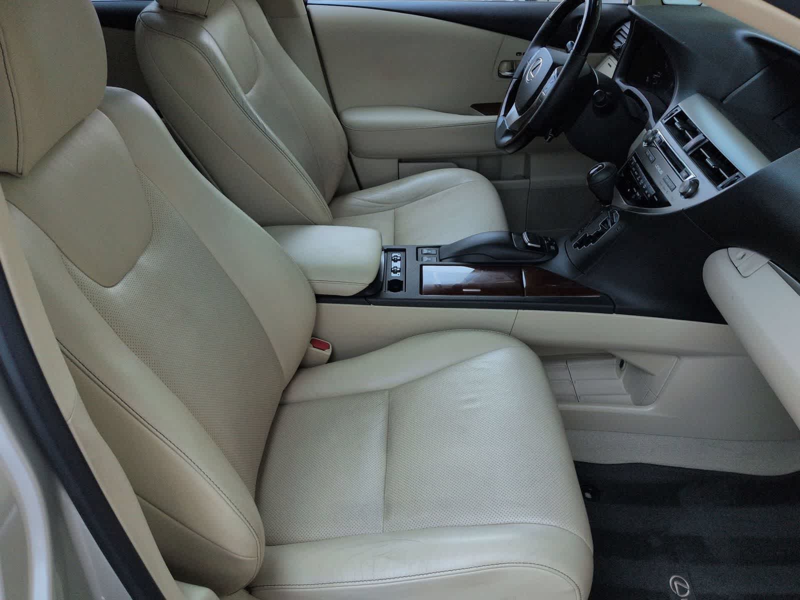 Thumbnail: 2015 Lexus RX - 24