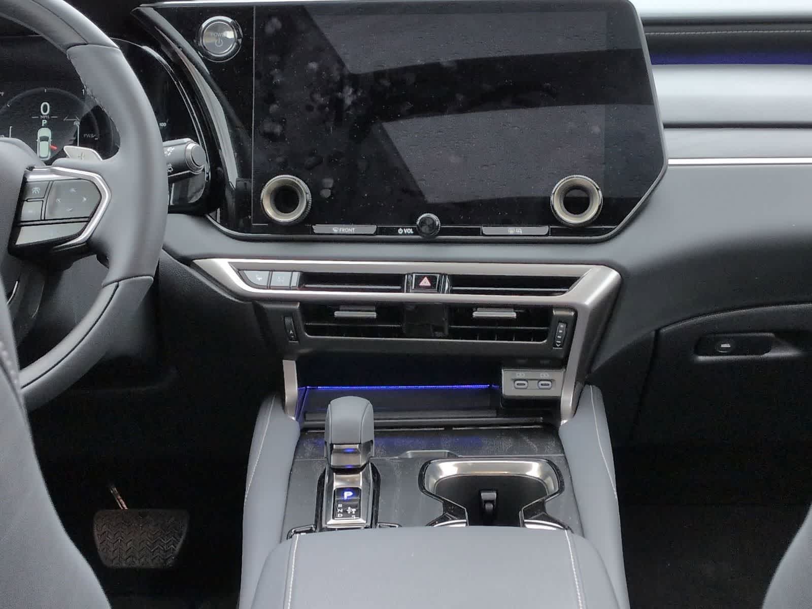 Thumbnail: 2025 Lexus RX - 30