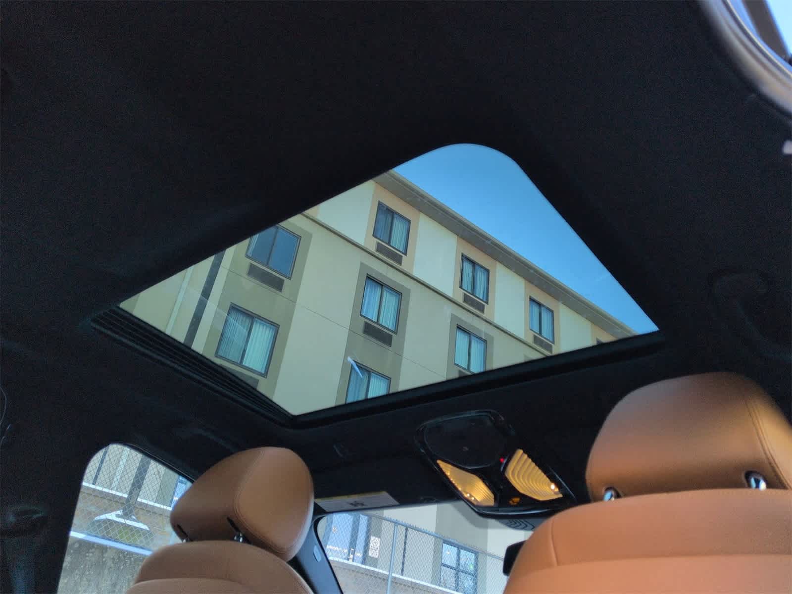 Thumbnail: 2019 BMW 5 Series - 23