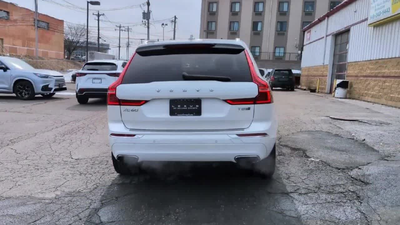Thumbnail: 2018 Volvo XC60 - 7