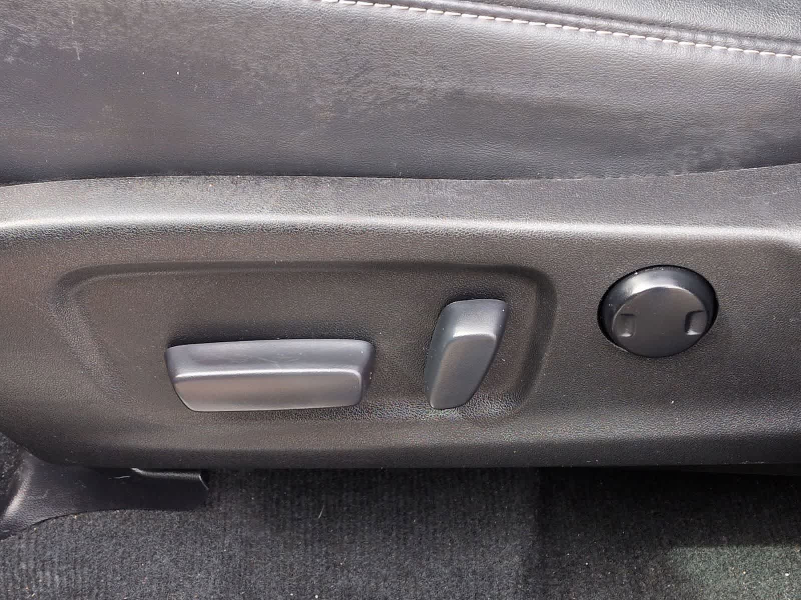 Thumbnail: 2016 Lexus RX - 18