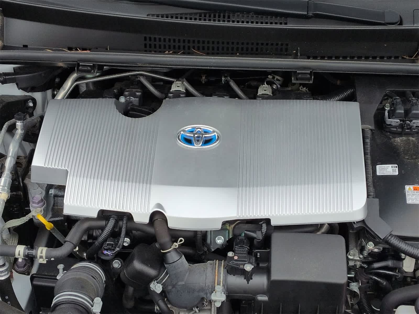 Thumbnail: 2022 Toyota Prius - 15