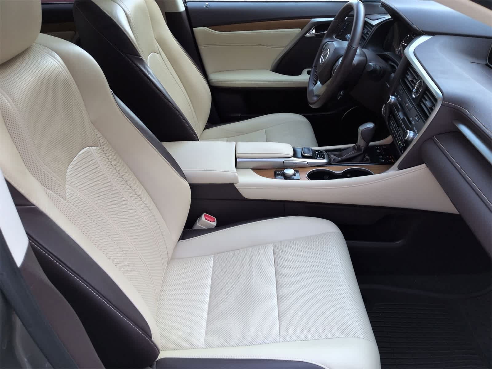 Thumbnail: 2017 Lexus RX - 23