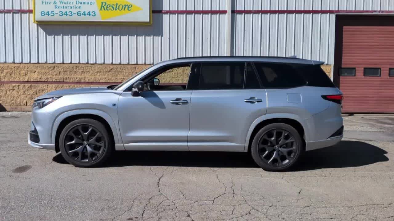 Thumbnail: 2025 Lexus TX - 5