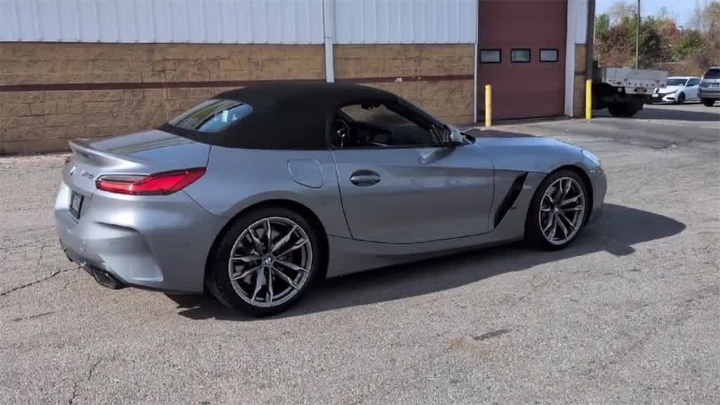 Thumbnail: 2024 BMW Z4 - 8