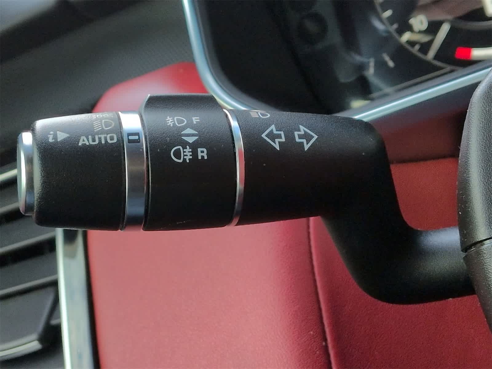 Thumbnail: 2019 Land Rover Range Rover Sport - 29