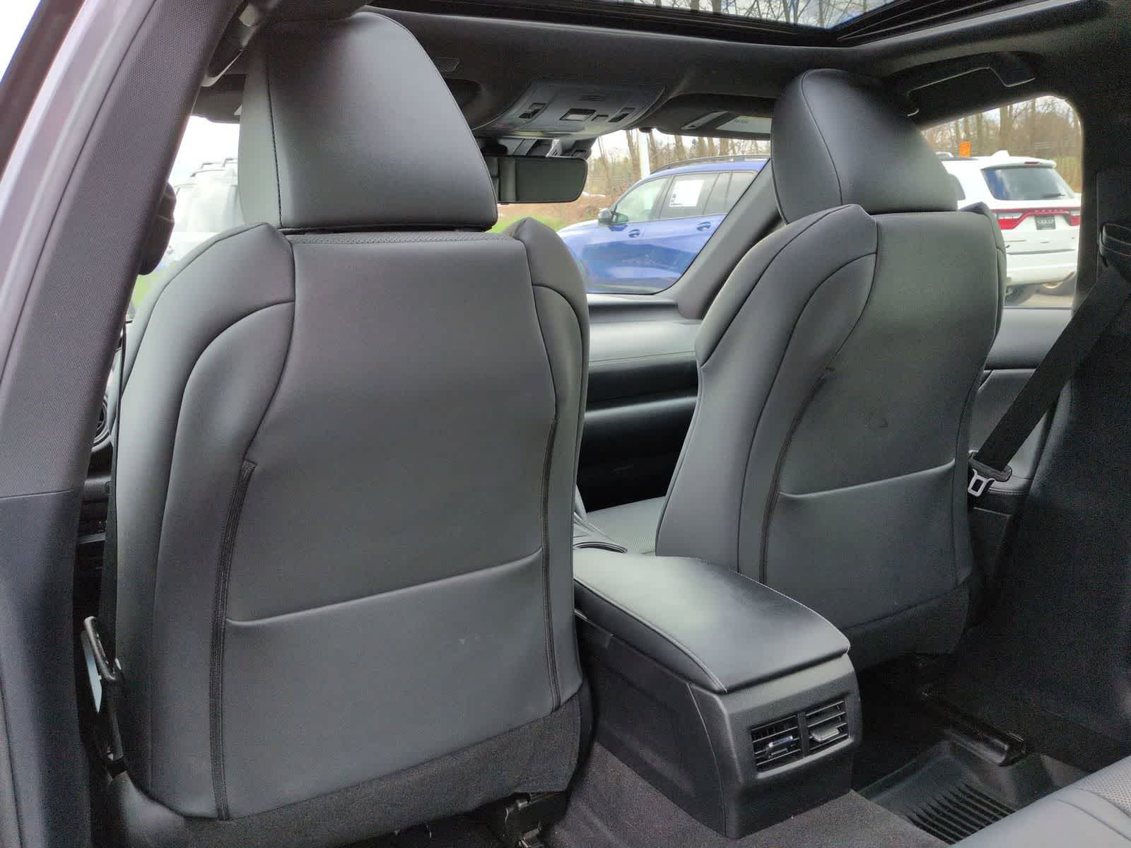 Thumbnail: 2023 Lexus IS - 19