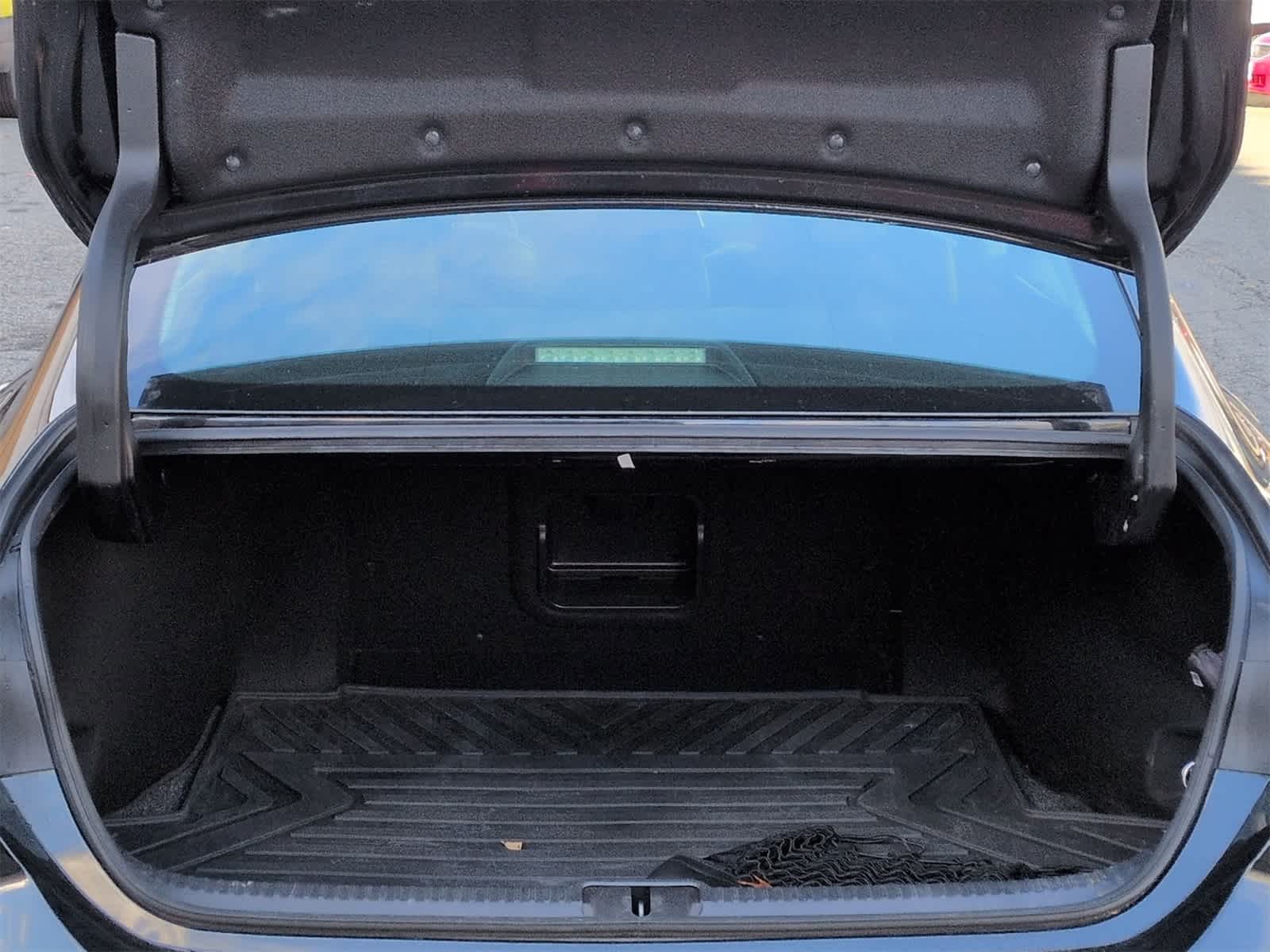 Thumbnail: 2023 Lexus ES - 36