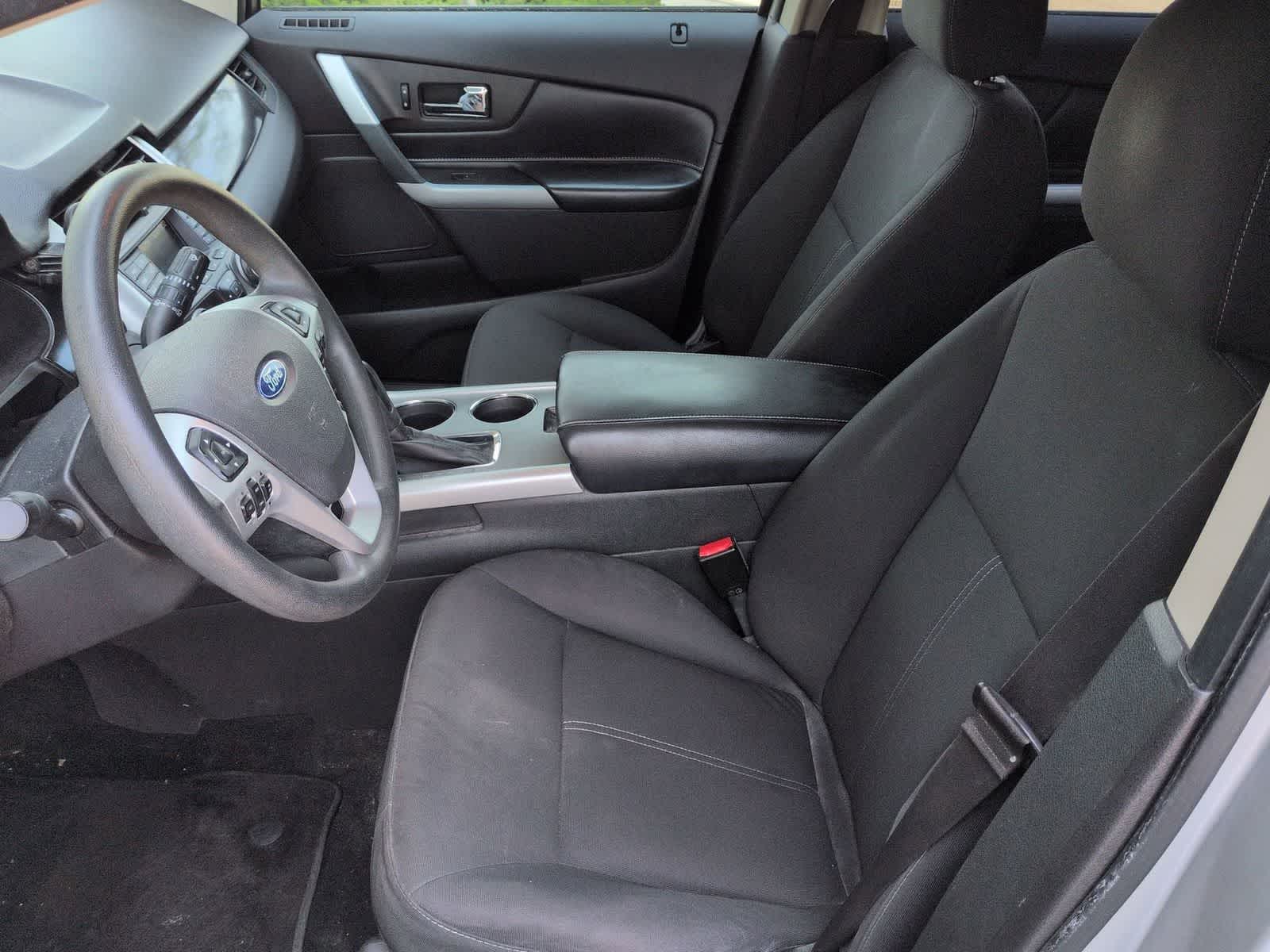 Thumbnail: 2012 Ford Edge - 16