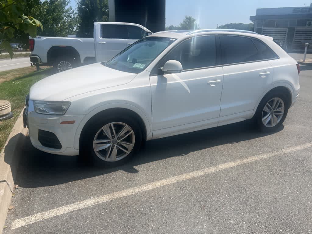 Thumbnail: 2017 Audi Q3 - 1