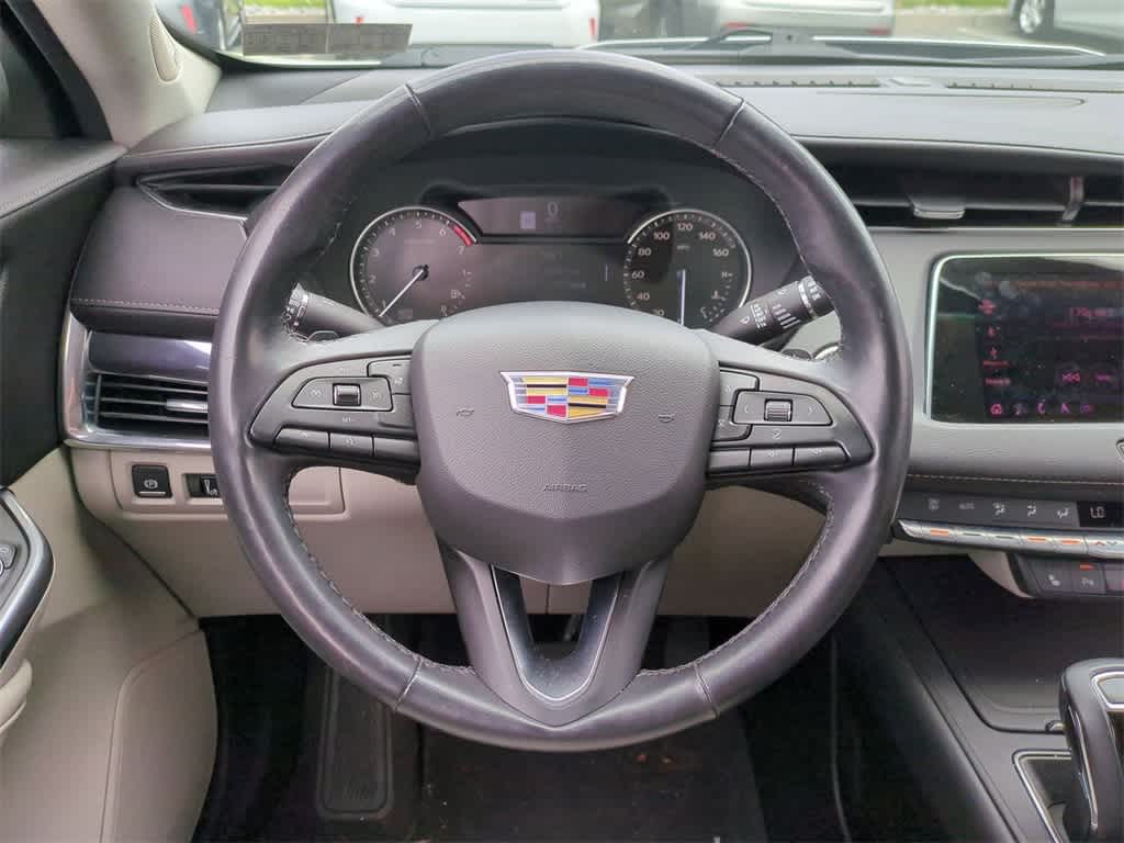 Thumbnail: 2019 Cadillac XT4 - 25
