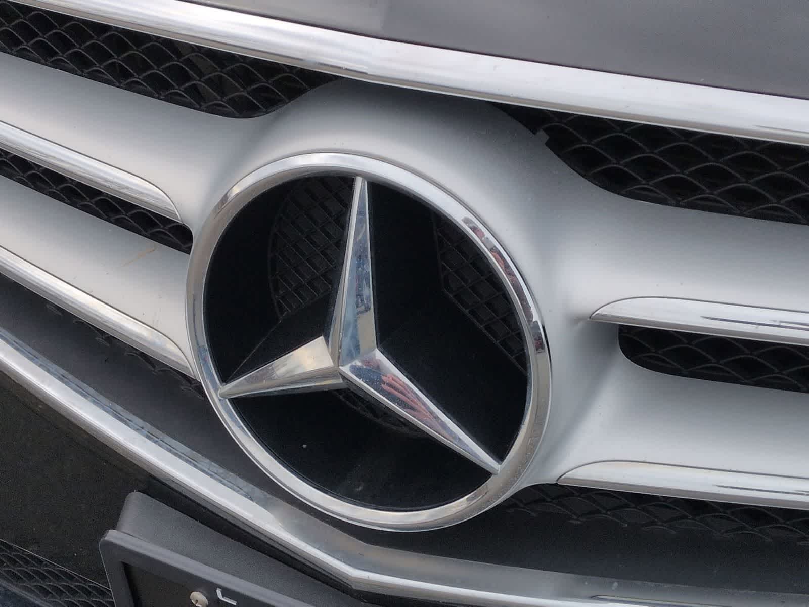 Thumbnail: 2015 Mercedes-Benz E-Class - 12