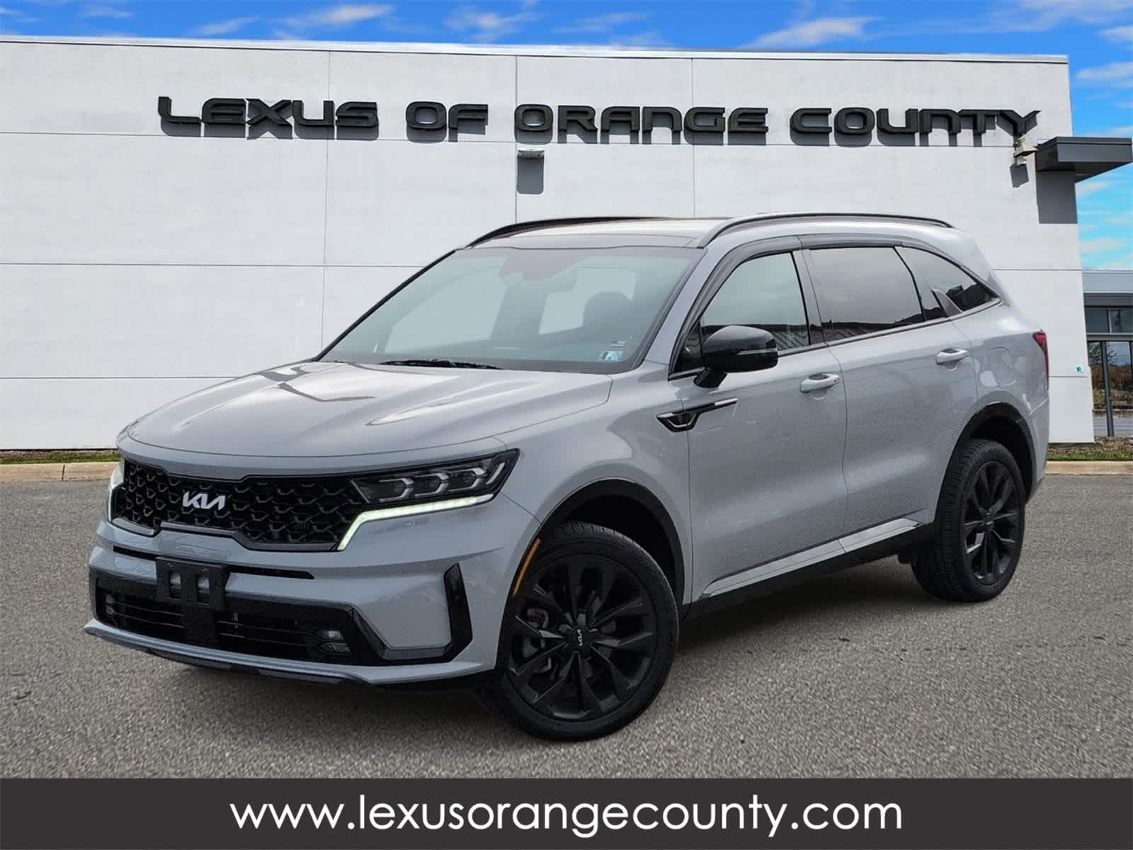 2022 Kia Sorento SX's photo