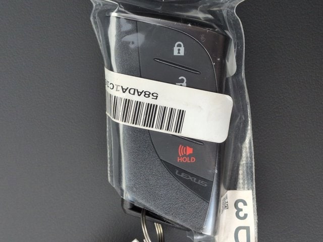 Thumbnail: 2025 Lexus ES - 36