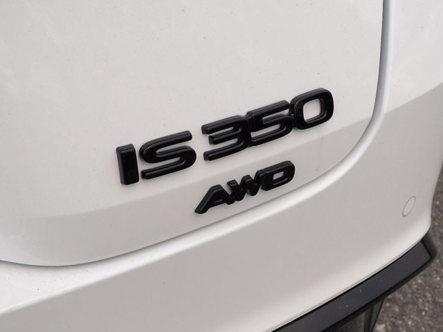 2026 Lexus IS 350 F SPORT - Photo 13