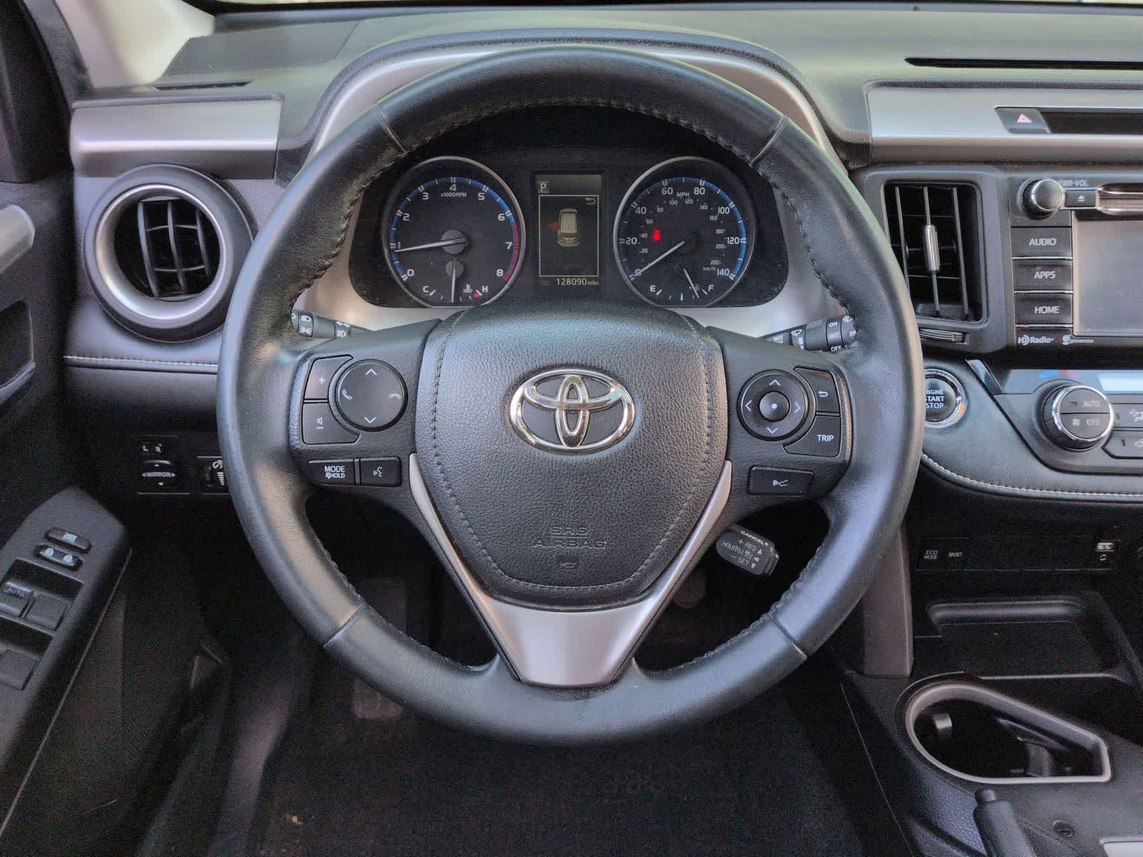 Thumbnail: 2018 Toyota RAV4 - 24