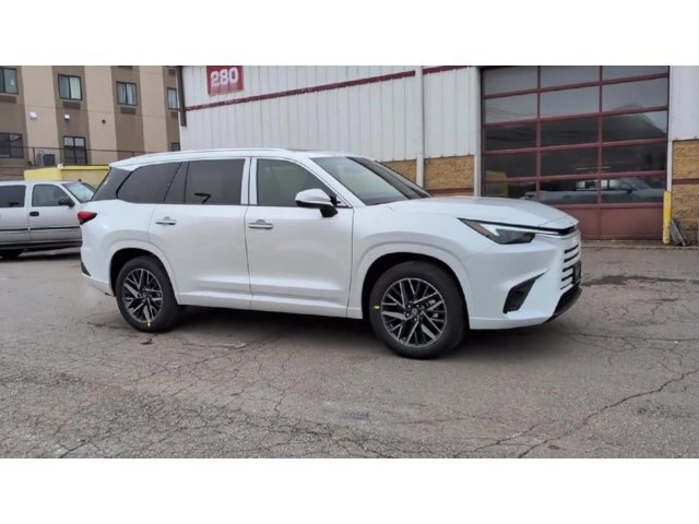 Thumbnail: 2026 Lexus TX - 2