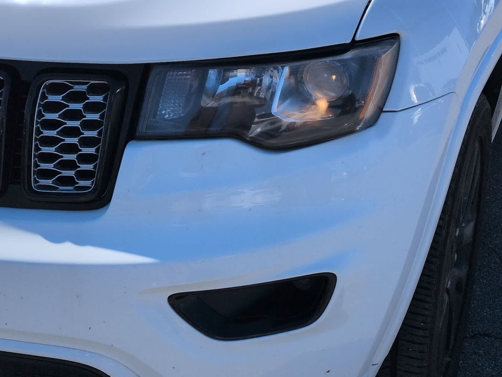 Thumbnail: 2020 Jeep Grand Cherokee - 11