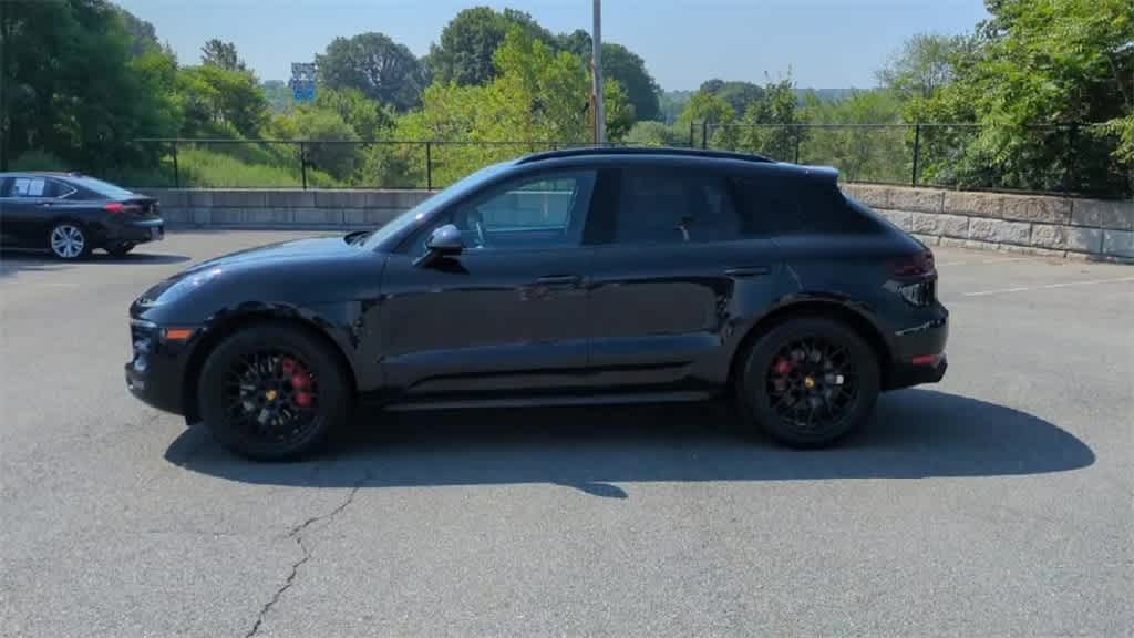 Thumbnail: 2017 Porsche Macan - 5