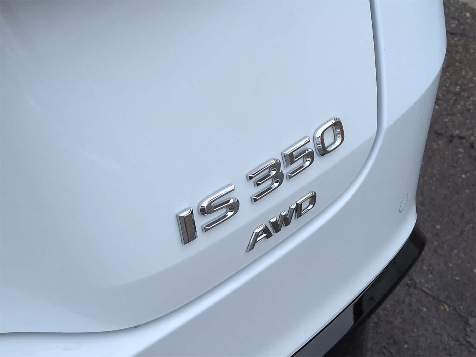 Thumbnail: 2025 Lexus IS - 13