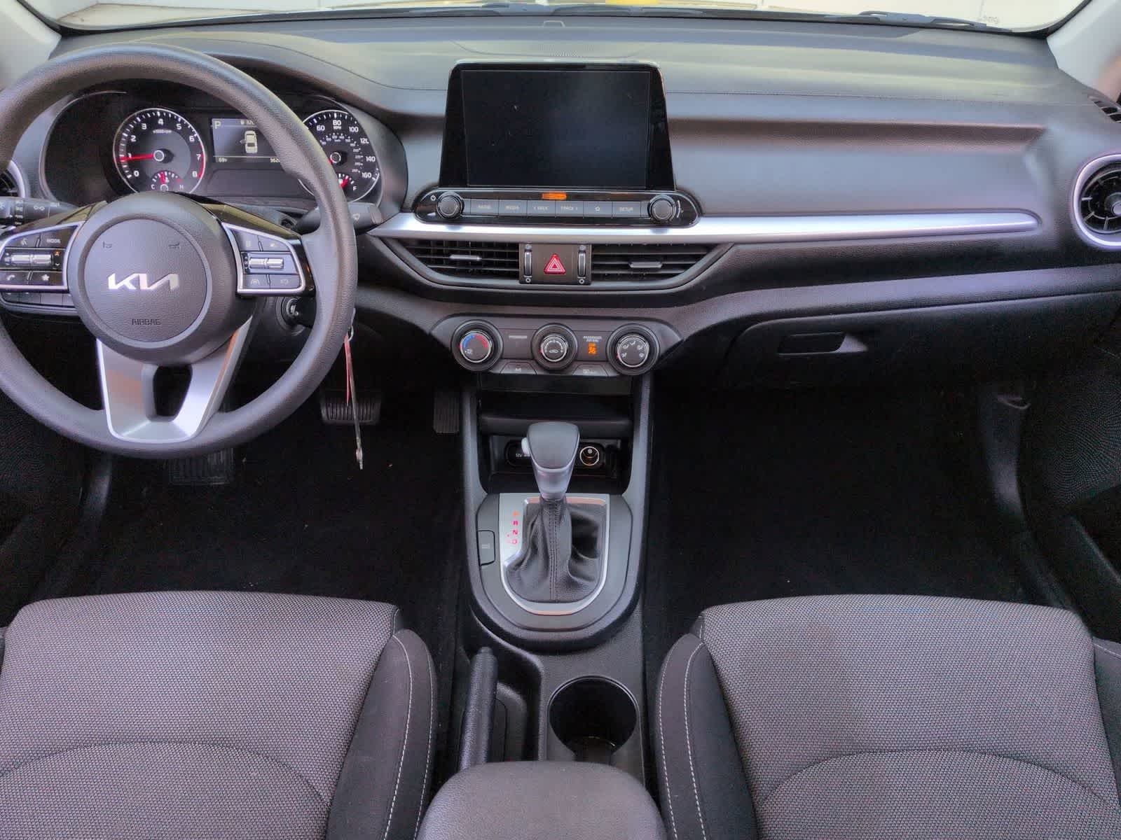 Thumbnail: 2023 Kia Forte - 16
