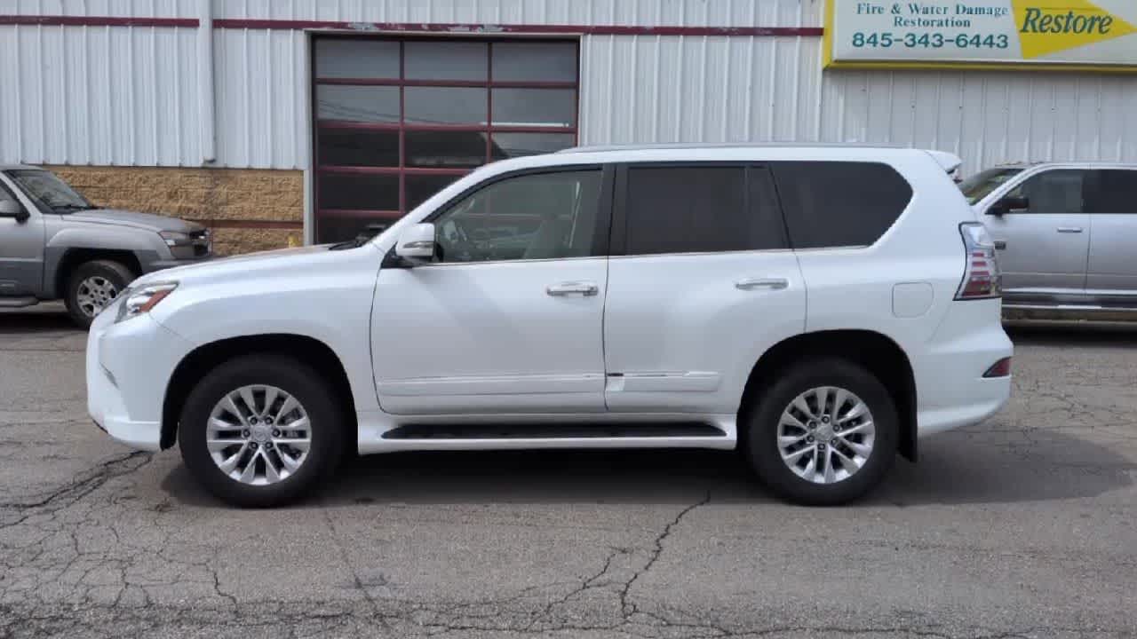 Thumbnail: 2018 Lexus GX - 5