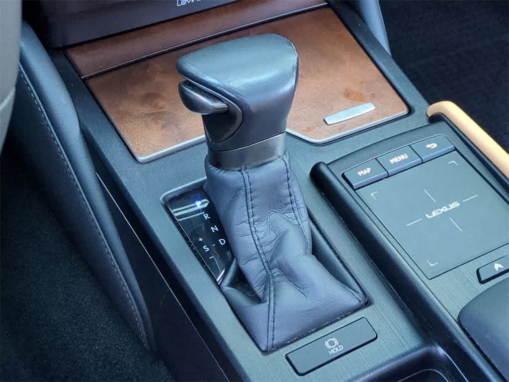 Thumbnail: 2022 Lexus ES - 34
