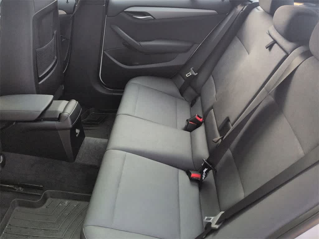 Thumbnail: 2015 BMW X1 - 21