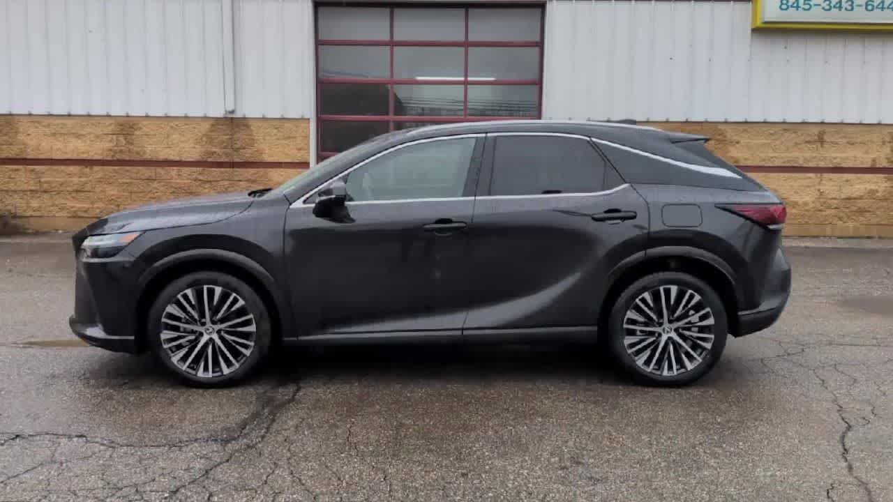 Thumbnail: 2025 Lexus RX - 5