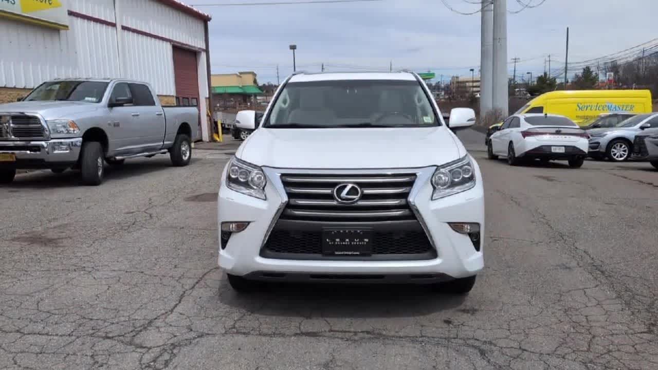 Thumbnail: 2018 Lexus GX - 3