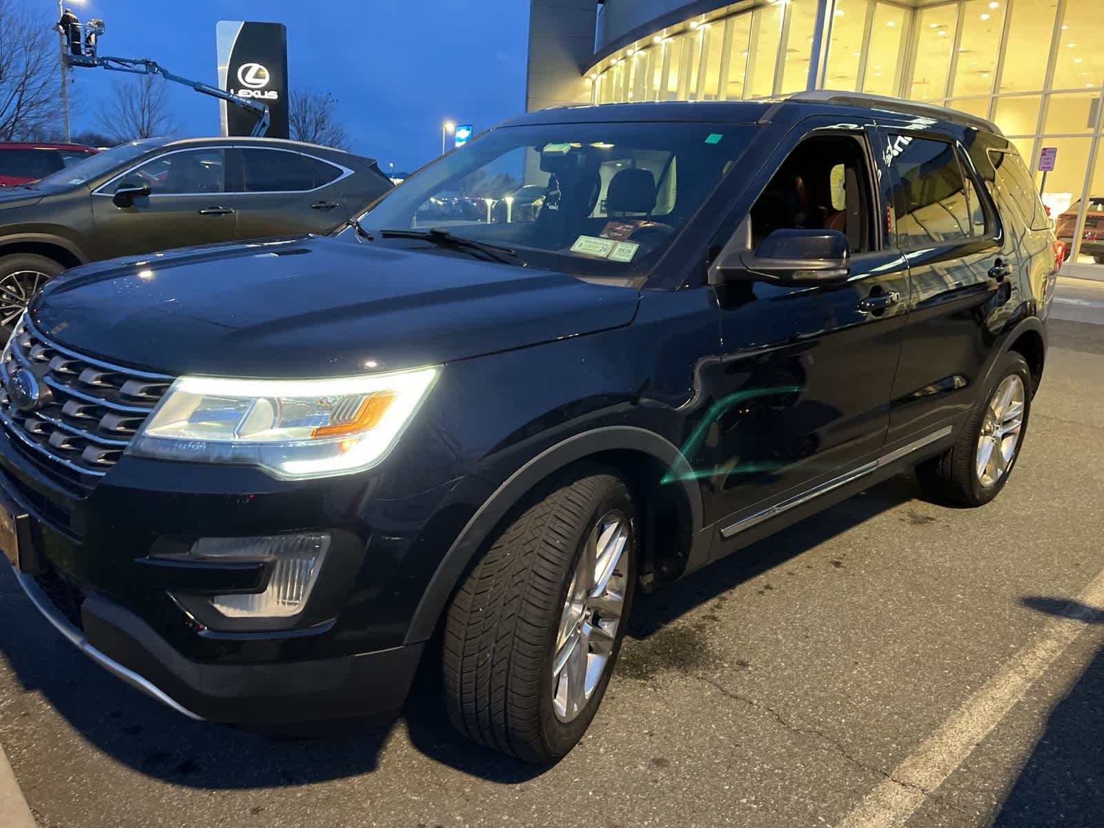 2016 Ford Explorer XLT -
                  Middletown, NY