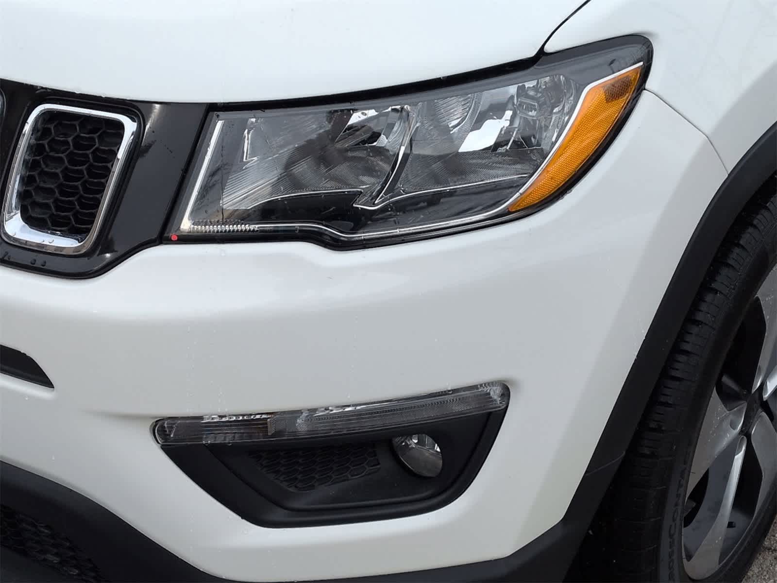 Thumbnail: 2018 Jeep Compass - 11