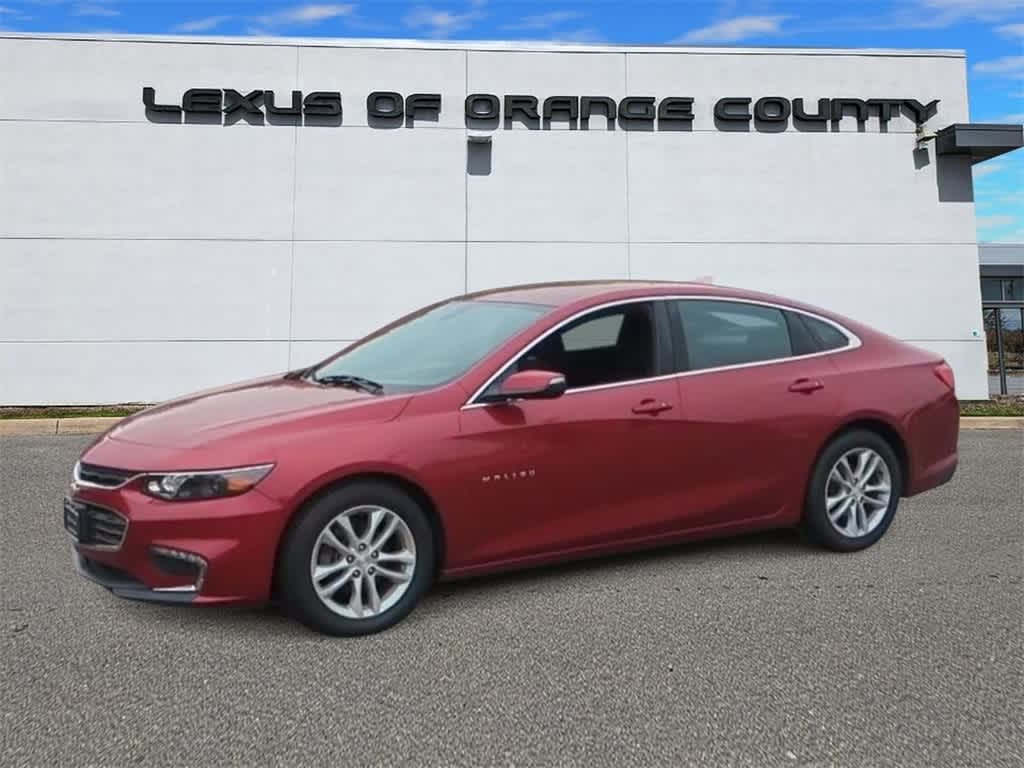 Thumbnail: 2016 Chevrolet Malibu - 4