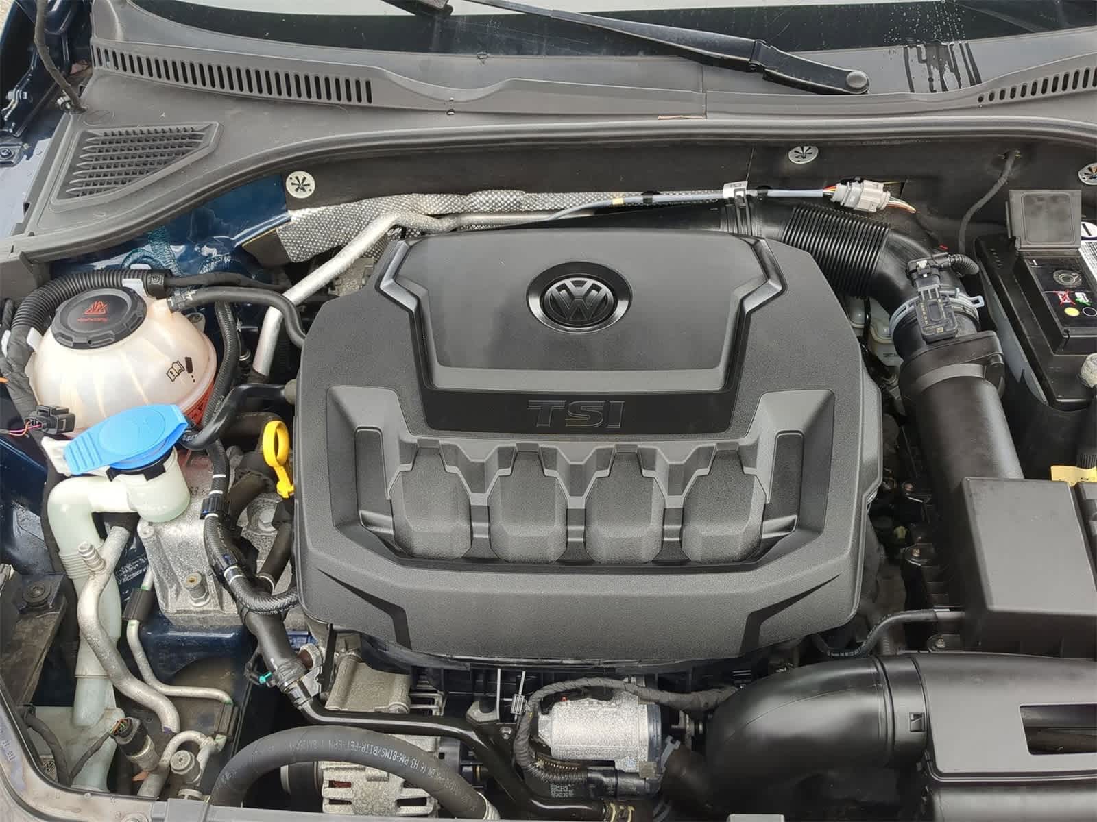 Thumbnail: 2022 Volkswagen Passat - 15