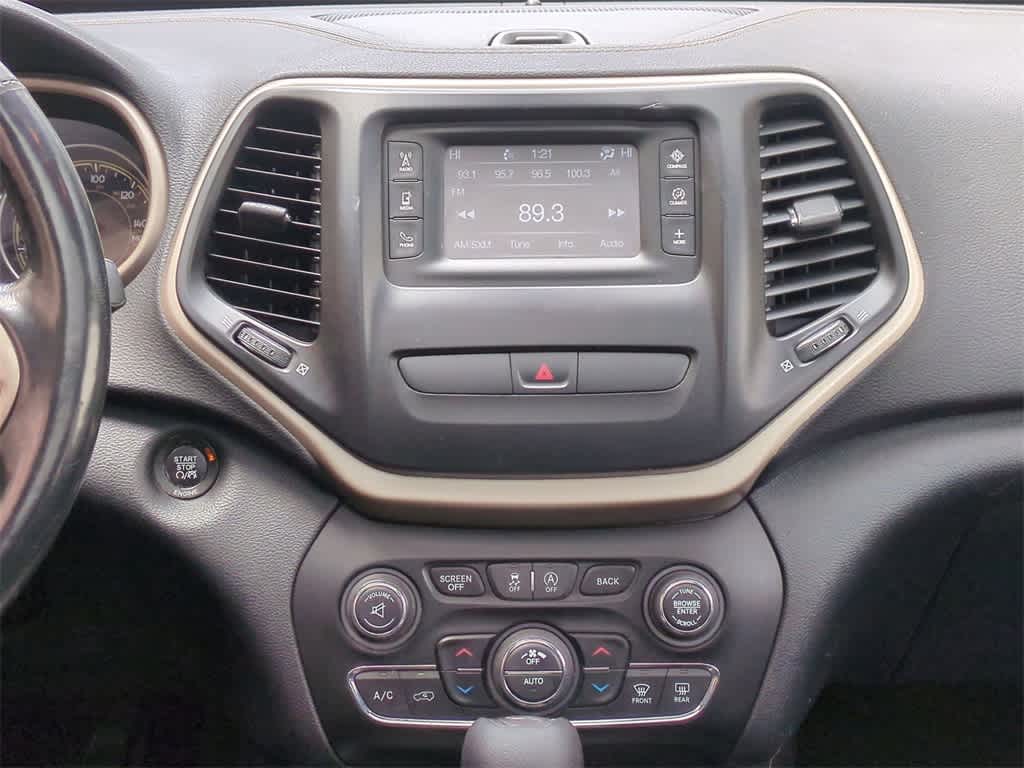 Thumbnail: 2016 Jeep Cherokee - 30