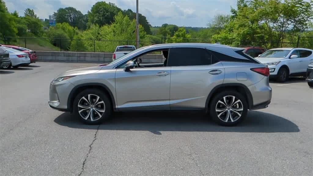 Thumbnail: 2022 Lexus RX - 5