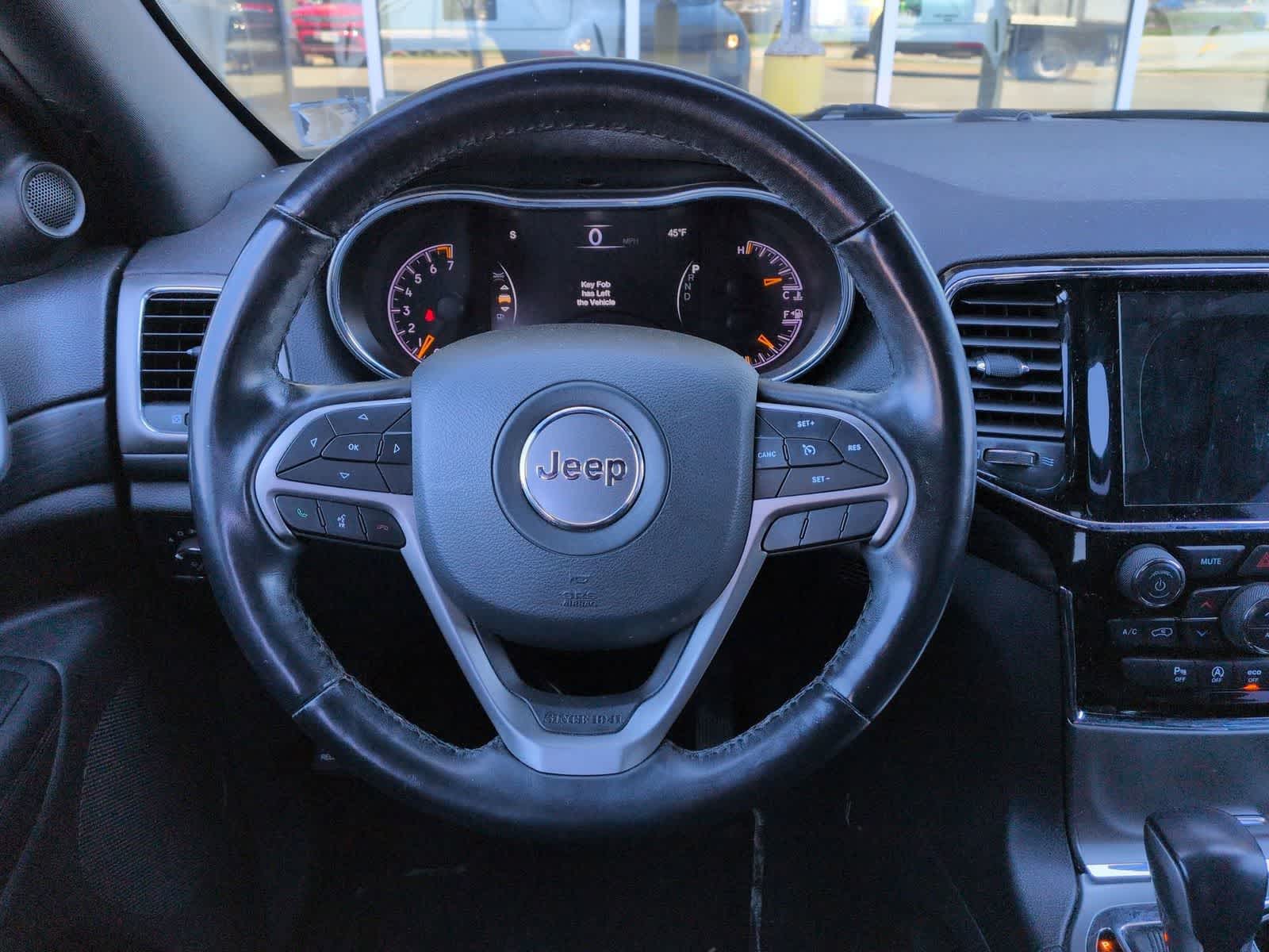 Thumbnail: 2020 Jeep Grand Cherokee - 25