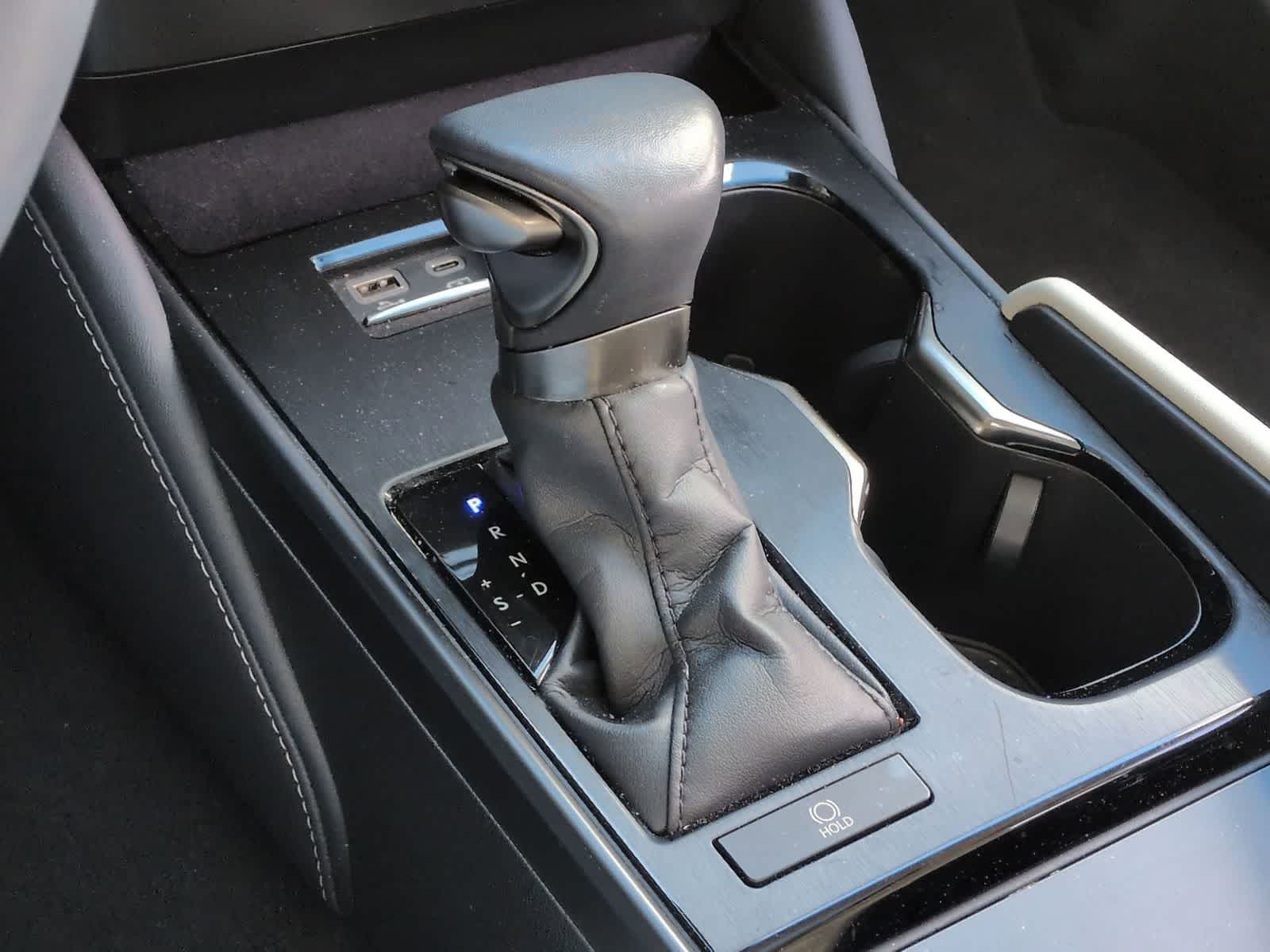Thumbnail: 2023 Lexus ES - 34