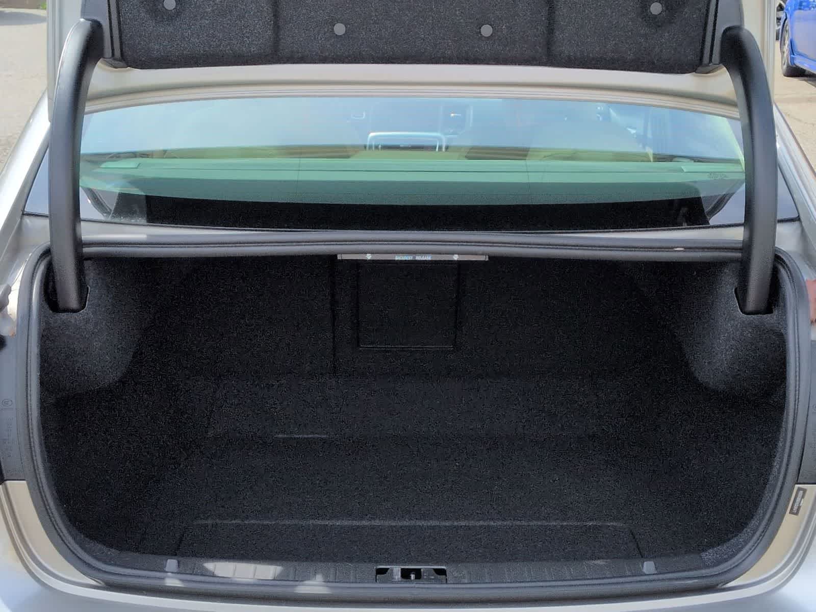 Thumbnail: 2016 Volvo S60 - 35