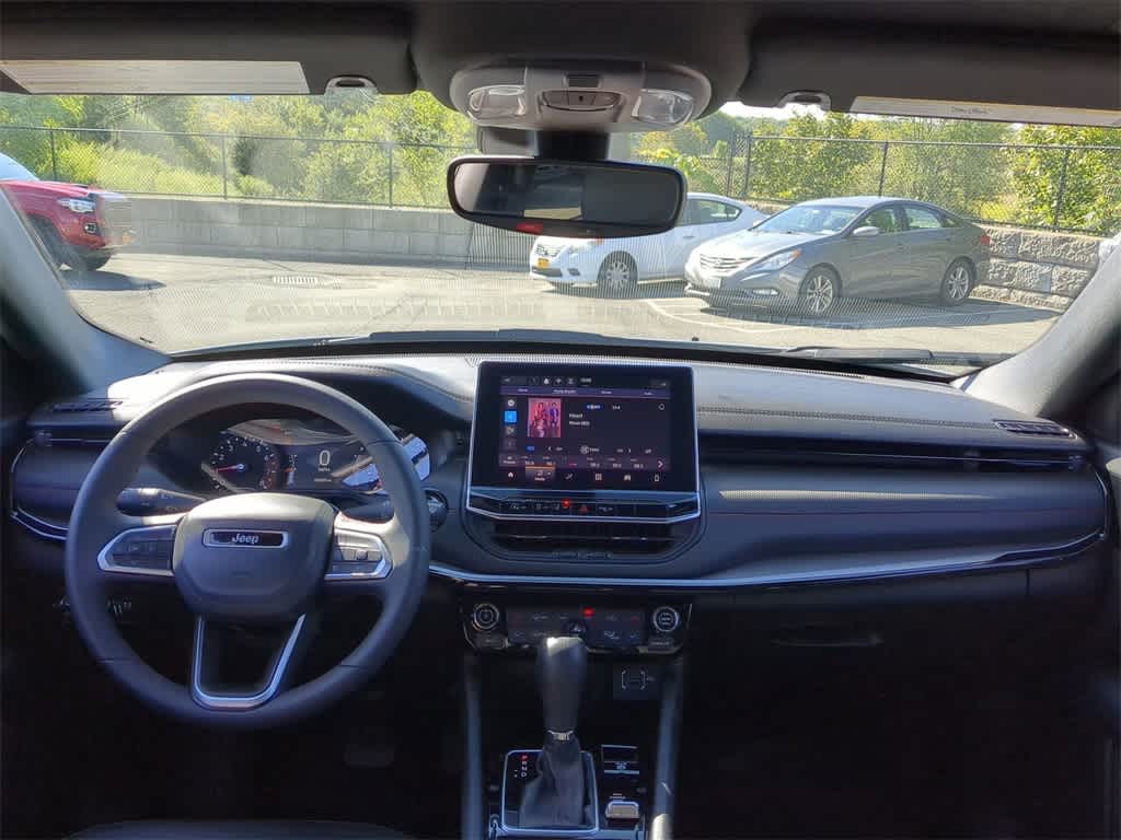 Thumbnail: 2024 Jeep Compass - 16