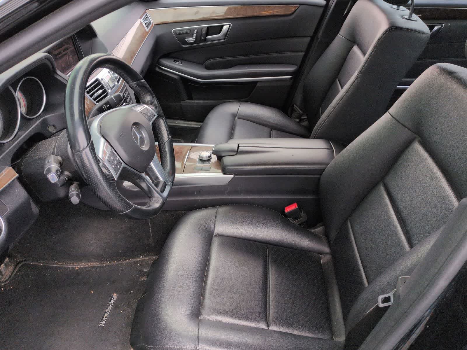 Thumbnail: 2015 Mercedes-Benz E-Class - 16