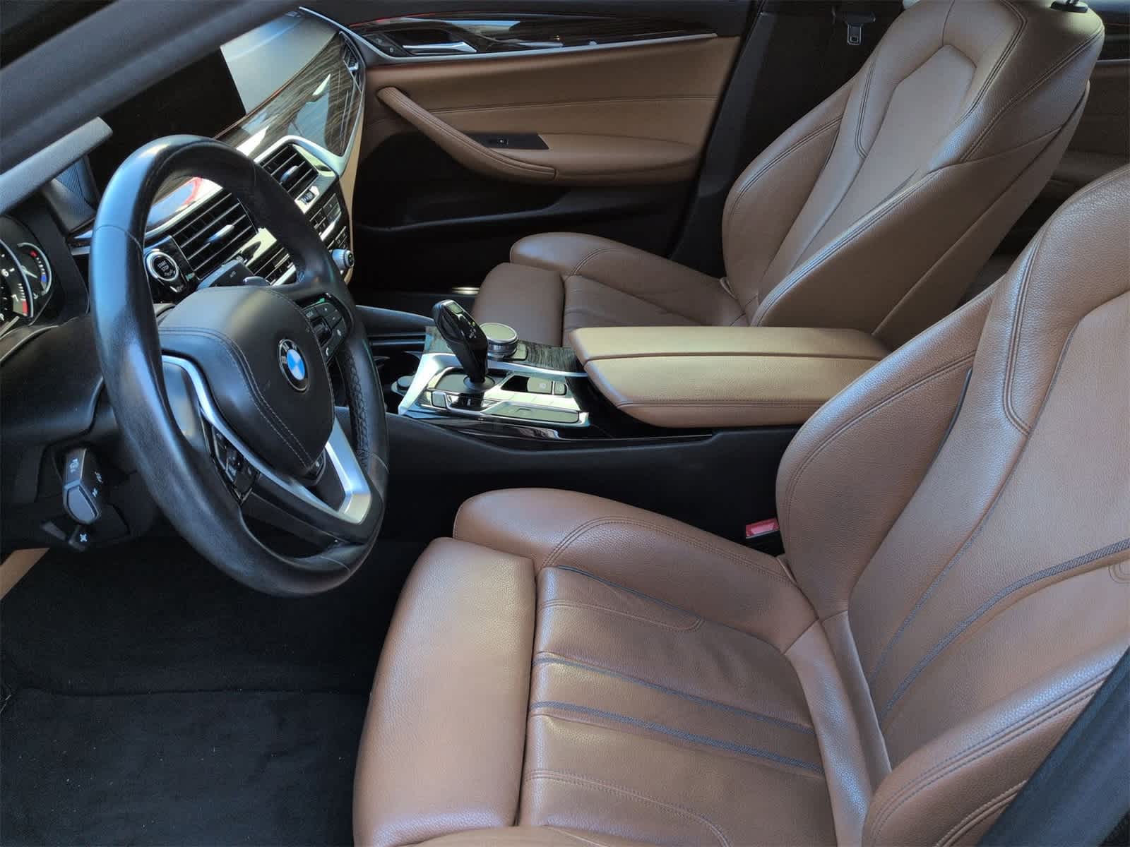 Thumbnail: 2019 BMW 5 Series - 17