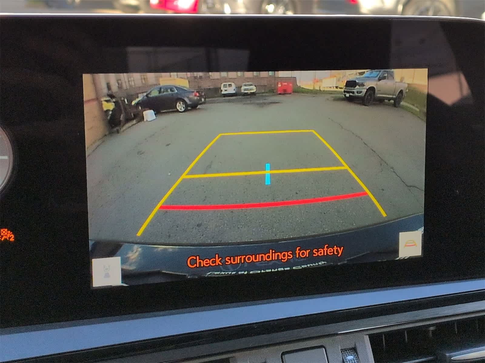 Thumbnail: 2023 Lexus ES - 31