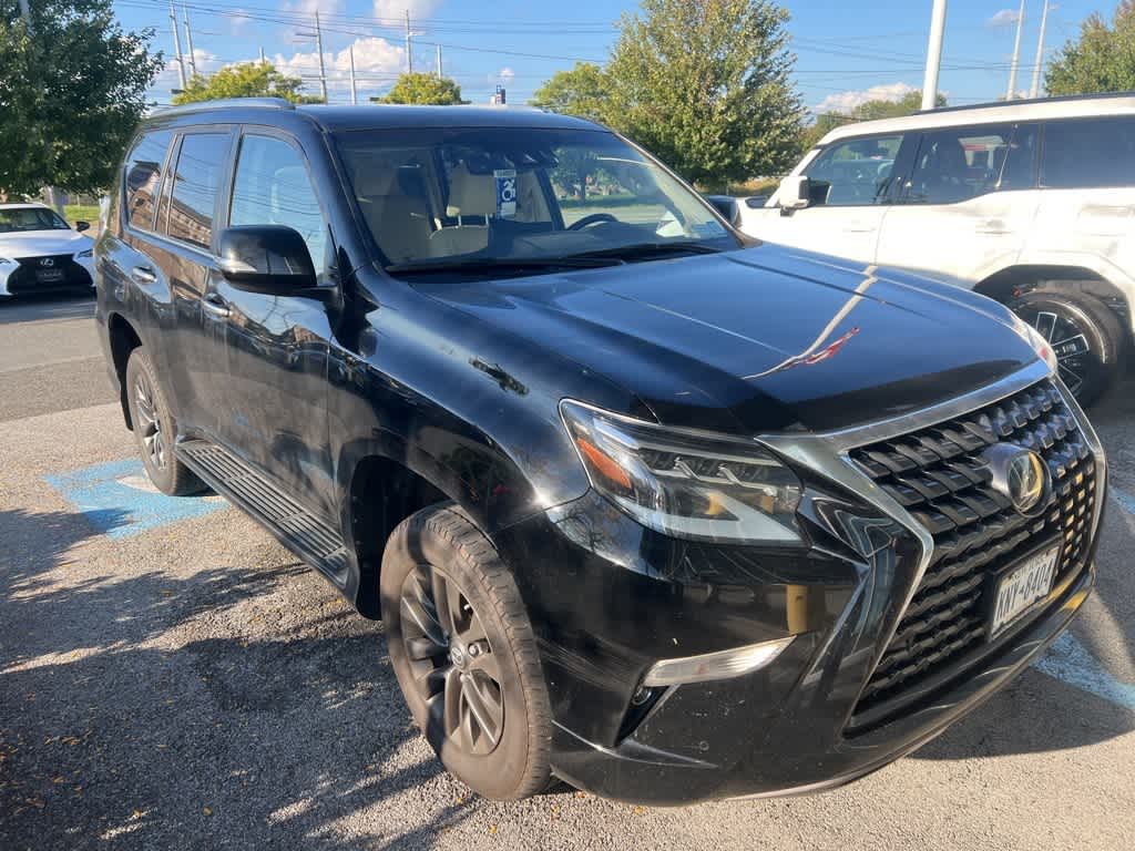 Thumbnail: 2023 Lexus GX - 2