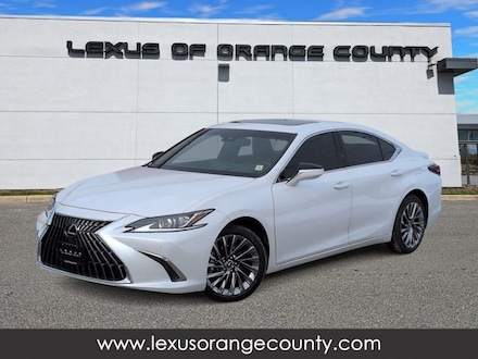2025 LEXUS ES 300h LUXURY SEDAN