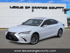 New 2025 LEXUS ES 300h LUXURY SEDAN For Sale in Middletown, NY