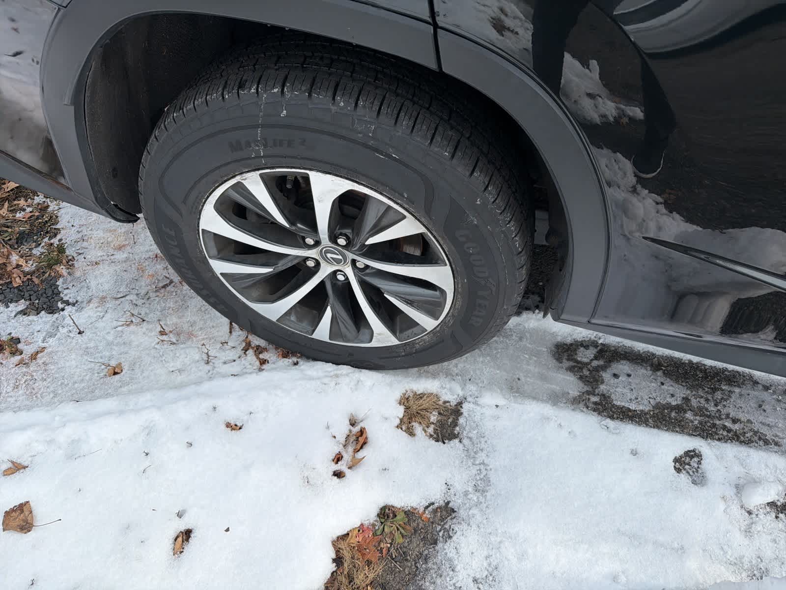 Thumbnail: 2020 Lexus RX - 10